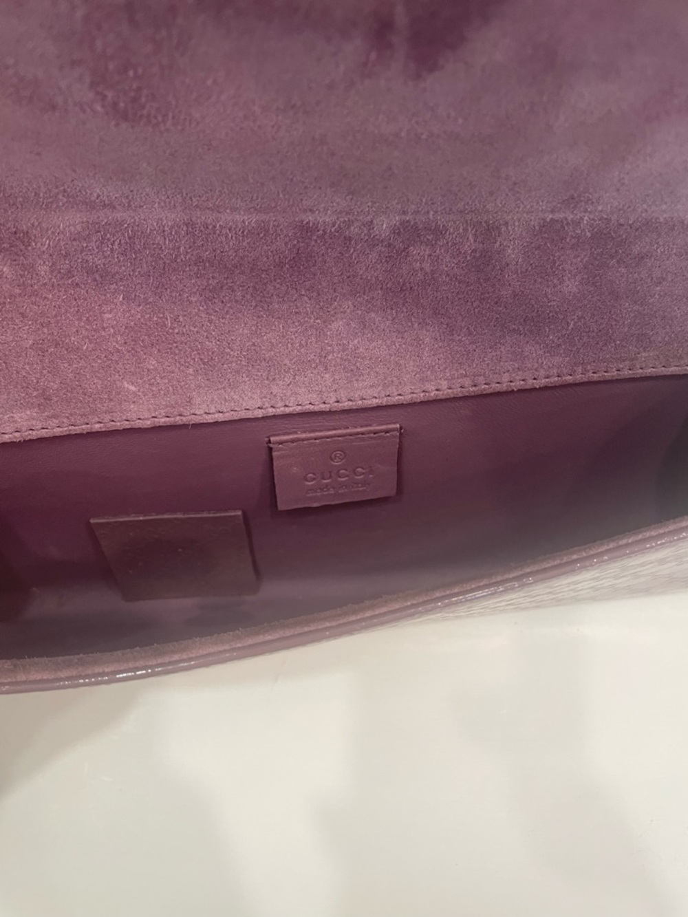 Gucci Mauve Patent Leather Long Wallet - Picture 4 of 4